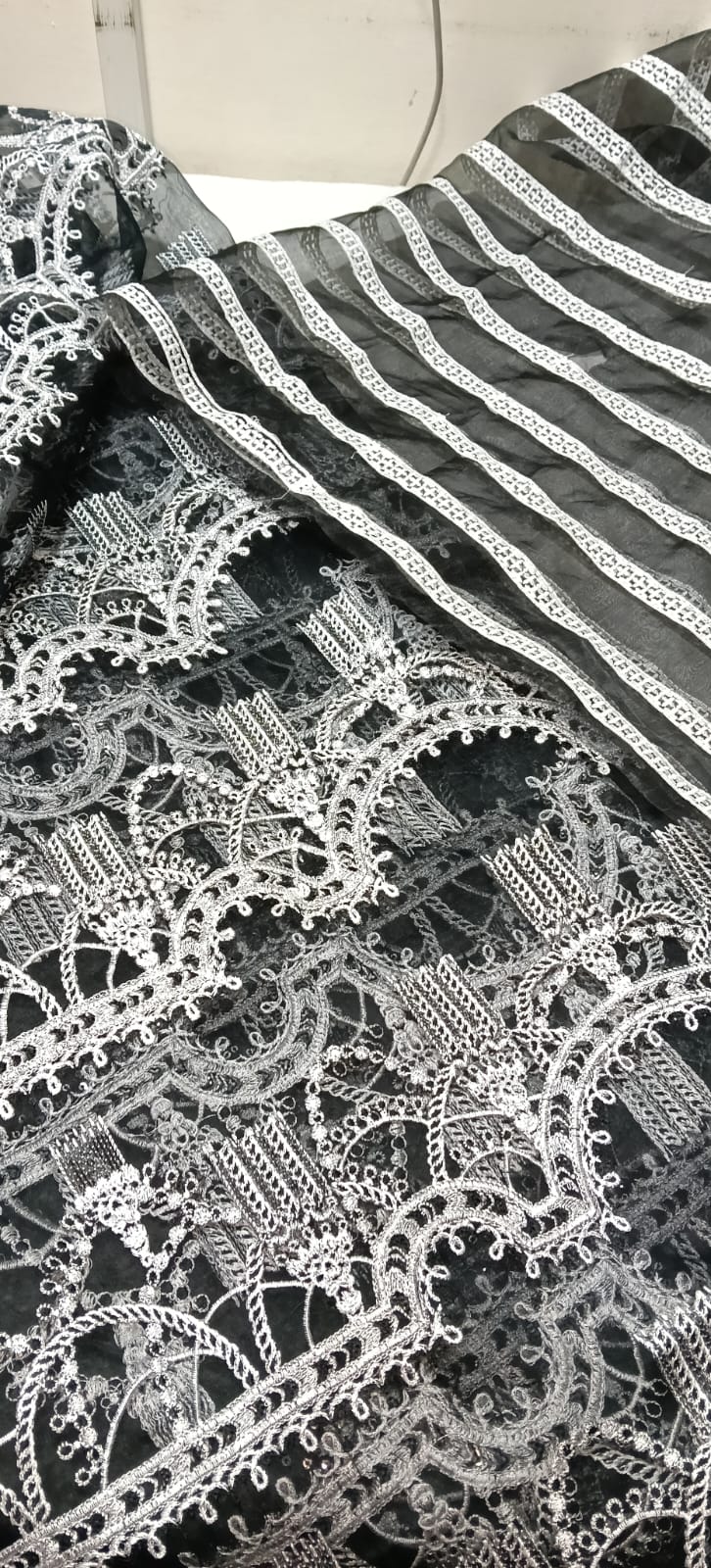 ✨ Premium Silver Embroidered Net Lace Set ✨